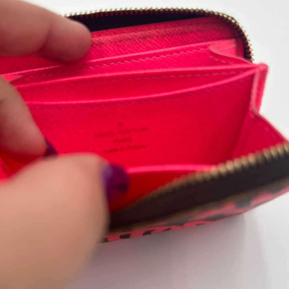 Louis Vuitton Limited Edition Stephen Sprouse Zippy Wallet - Picture 9 of 12